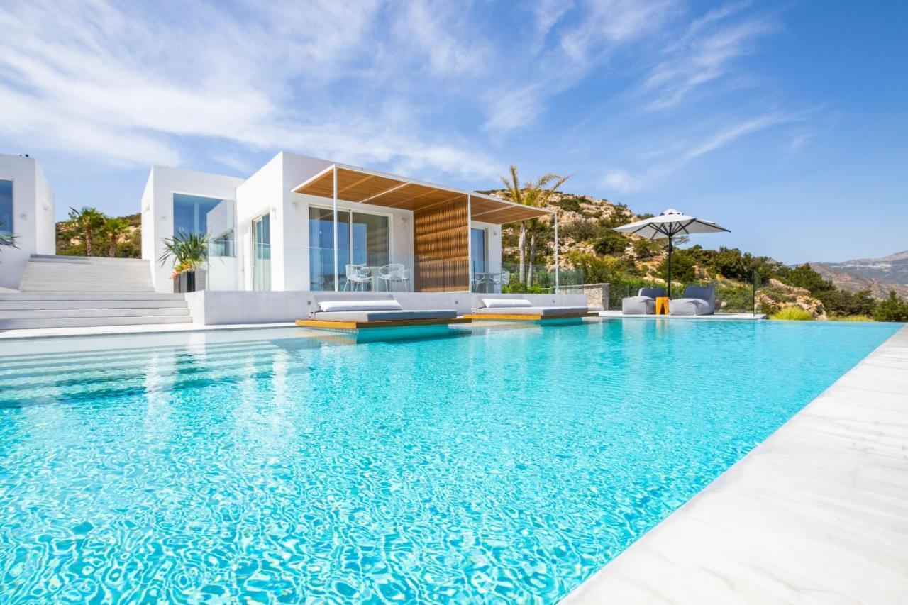 קרפאטוס Istia Luxury Villas מראה חיצוני תמונה